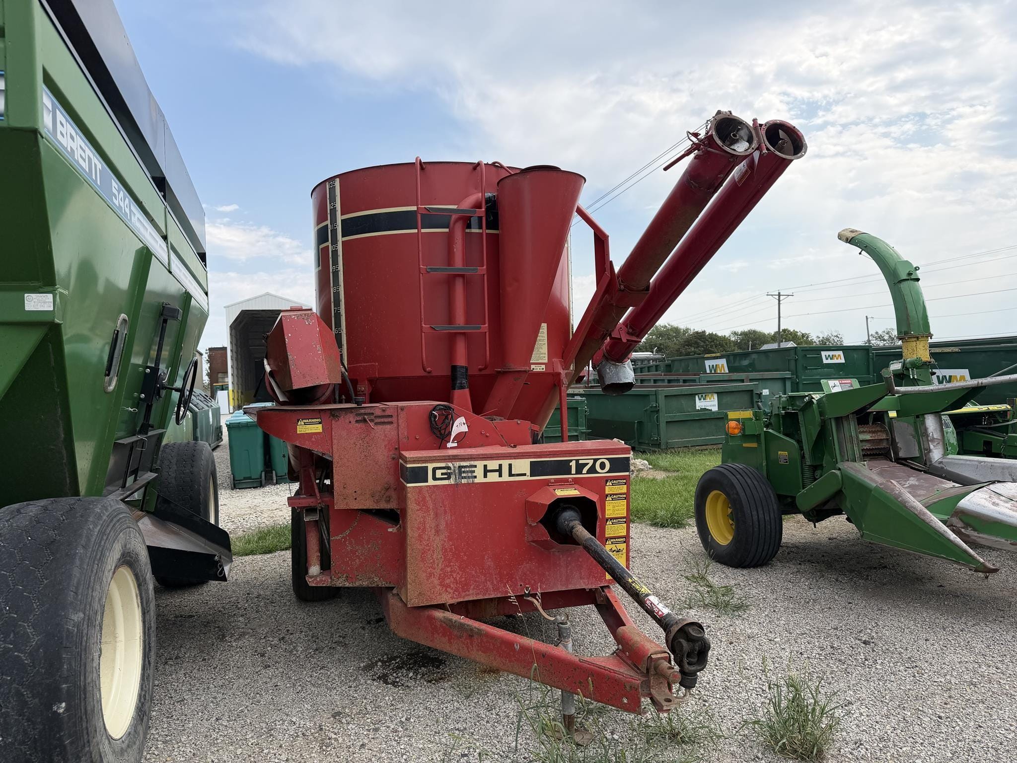 Gehl 170 Equipment Image0
