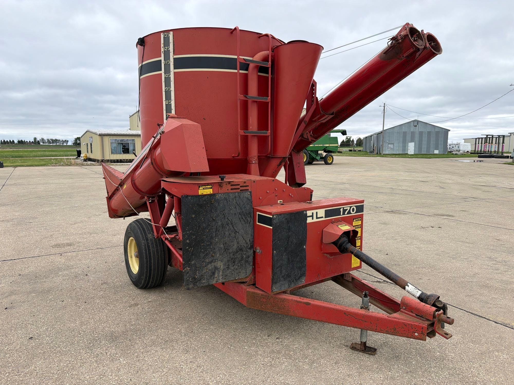 Gehl 170 Equipment Image0
