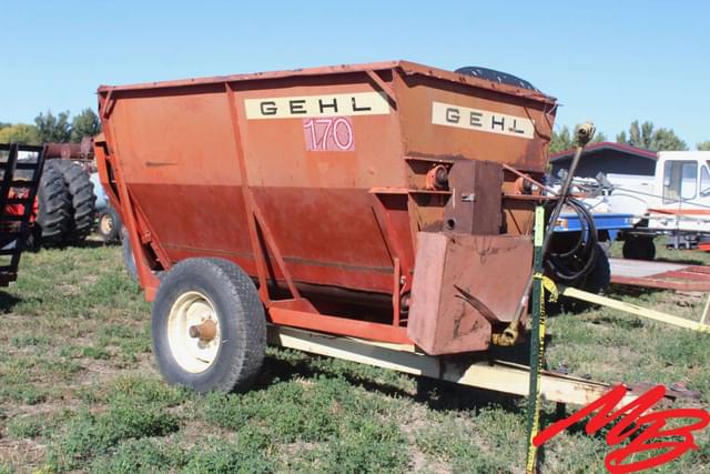 Image of Gehl 170 equipment image 4