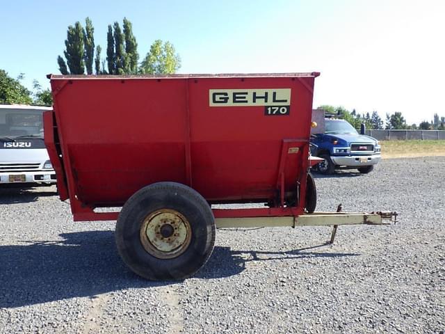 Image of Gehl 170 equipment image 2
