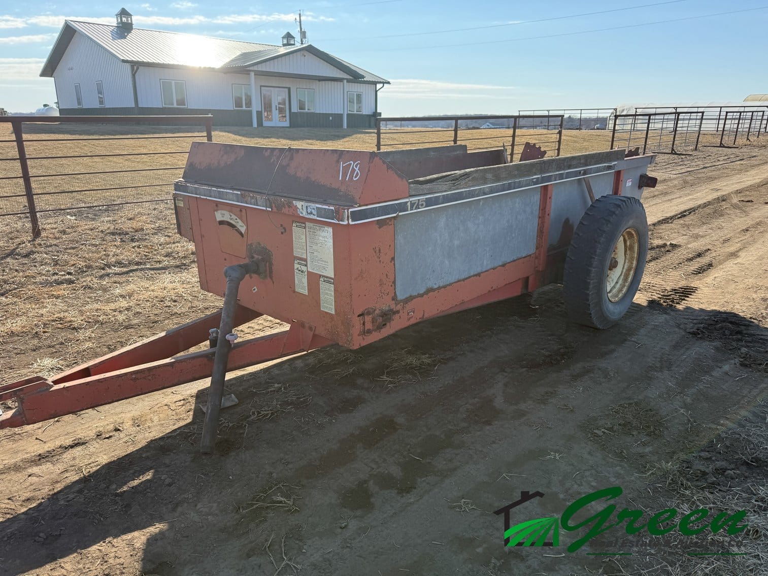 Gehl 175 Equipment Image0