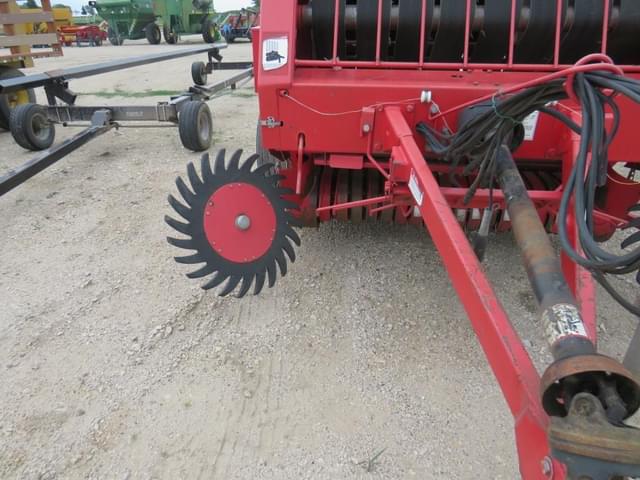 Image of Gehl 1875 equipment image 1