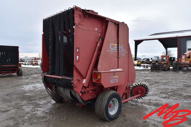 Image of Gehl 1875 equipment image 4