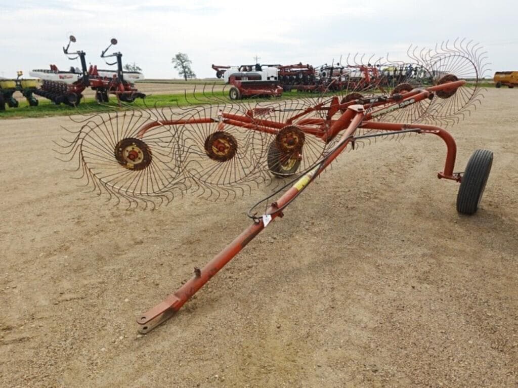 Image of Gehl 206 Primary image