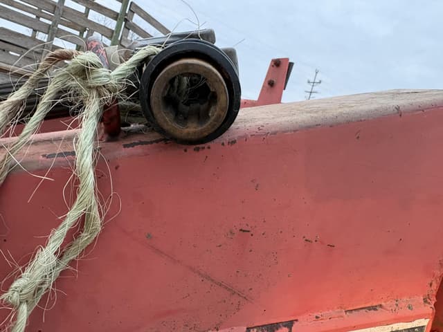 Image of Gehl 2170 equipment image 2