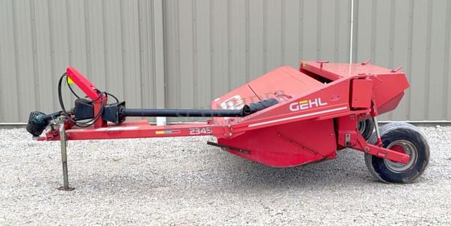 Image of Gehl 2345 equipment image 3