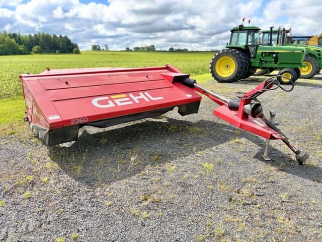 Image of Gehl 2360 equipment image 1