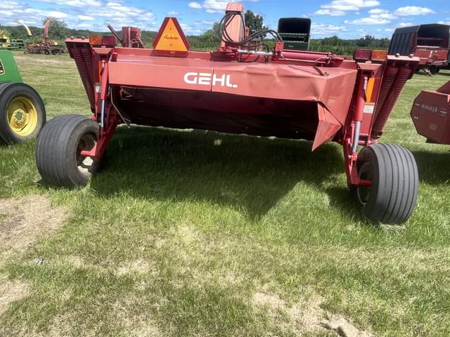 Image of Gehl 2412 equipment image 4