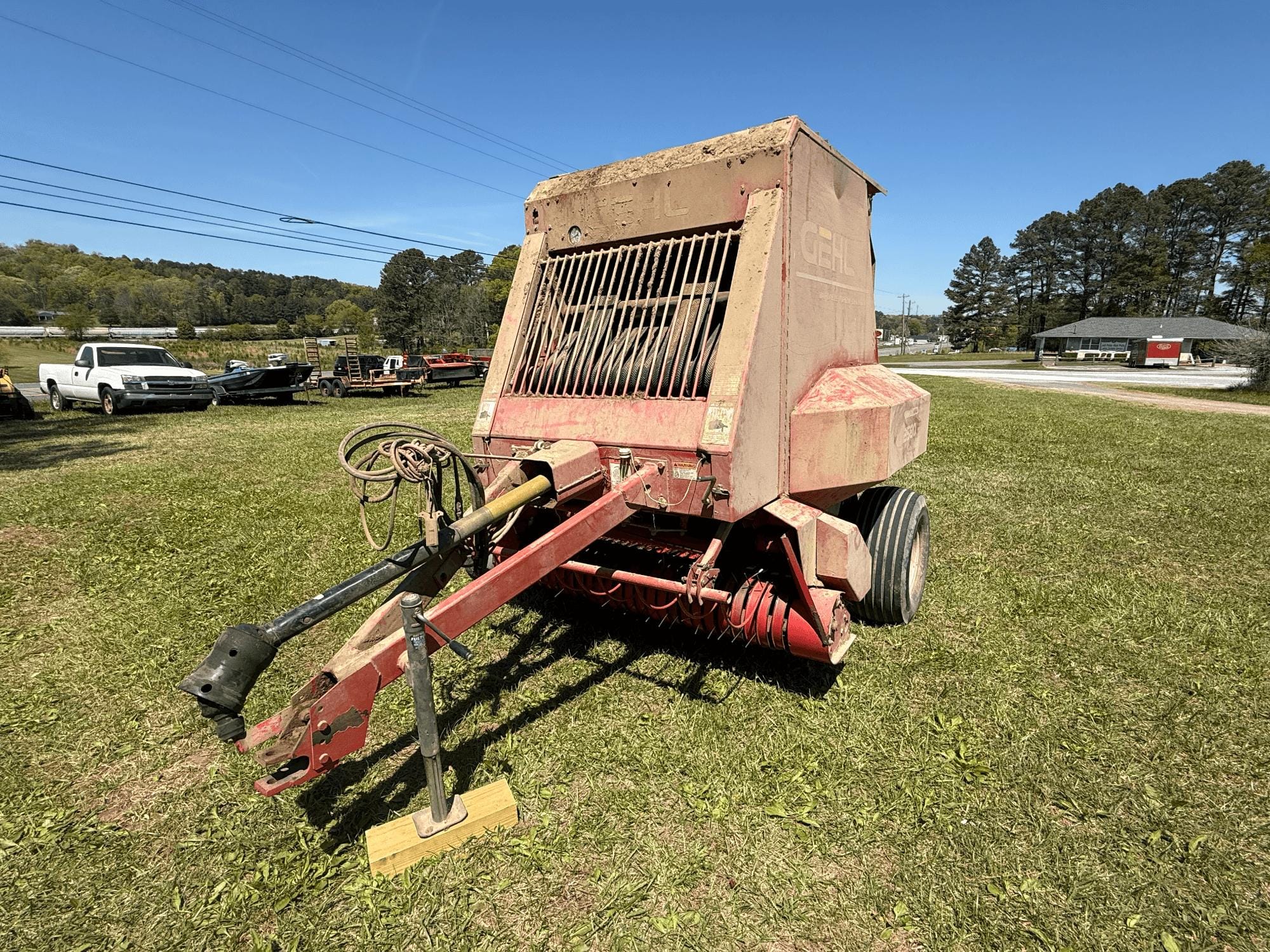 Gehl 2580 Equipment Image0