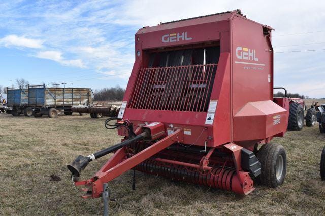 Main image Gehl 2880