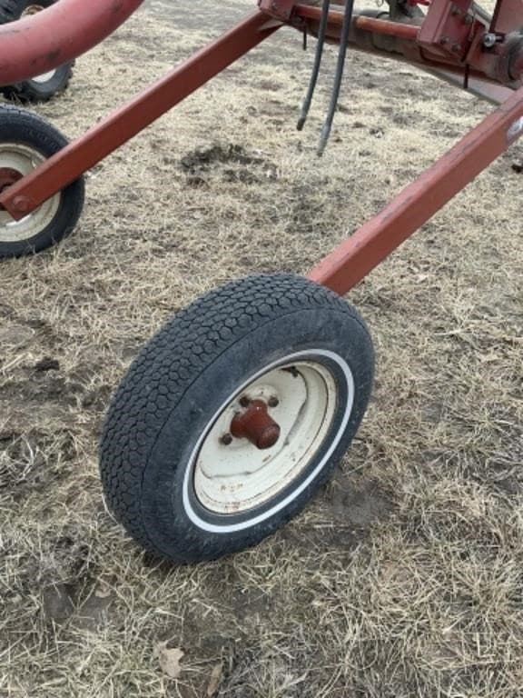 Image of Gehl 308 equipment image 4