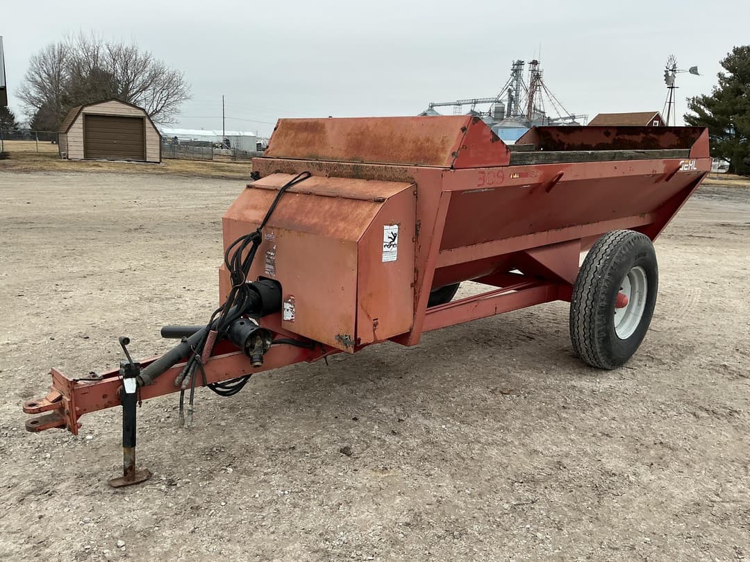 Image of Gehl MS309 Primary image