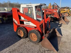 Gehl 3310 Image