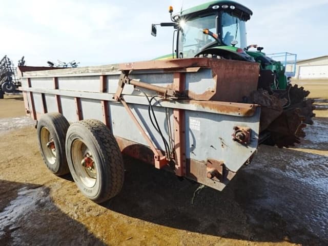 Image of Gehl 425 equipment image 3