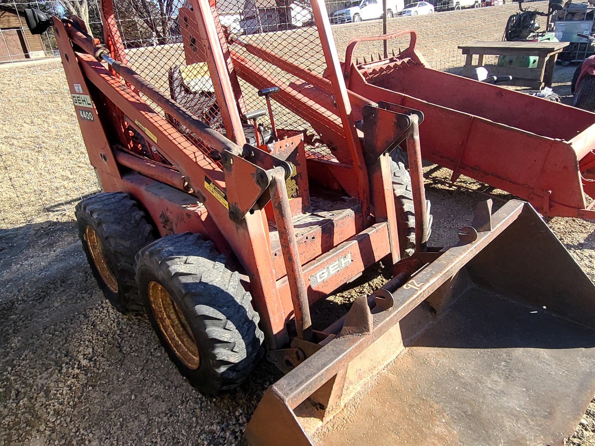 Main image Gehl 4400