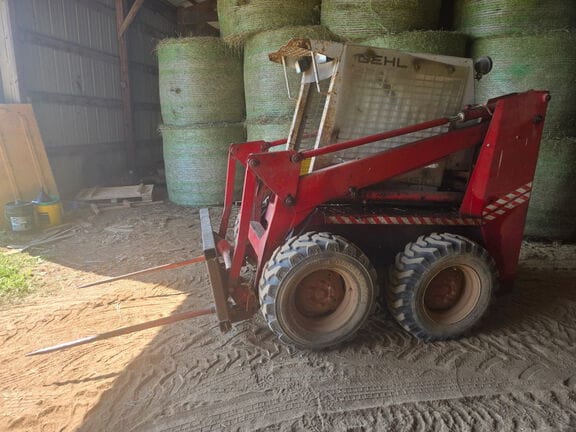 Gehl 4510 Equipment Image0