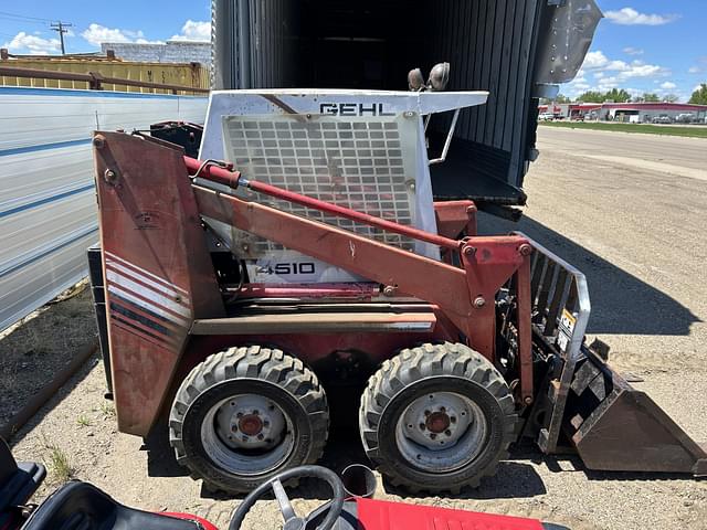 Image of Gehl 4510 equipment image 1