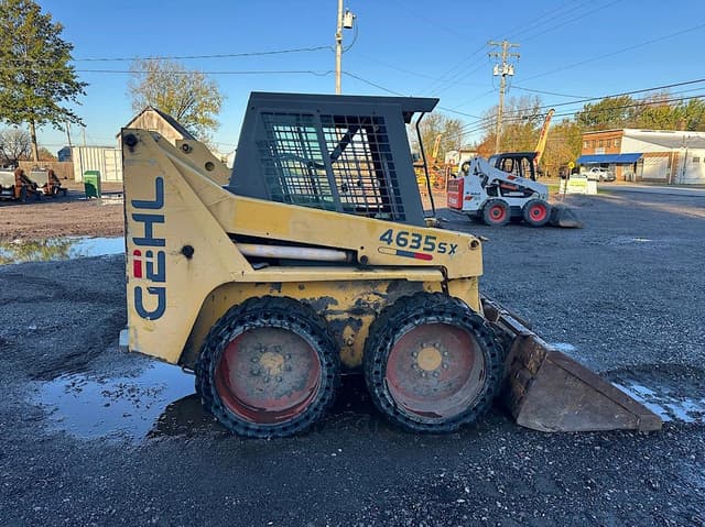 Image of Gehl 4635 SX equipment image 3