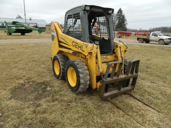 Gehl 4640 Equipment Image0