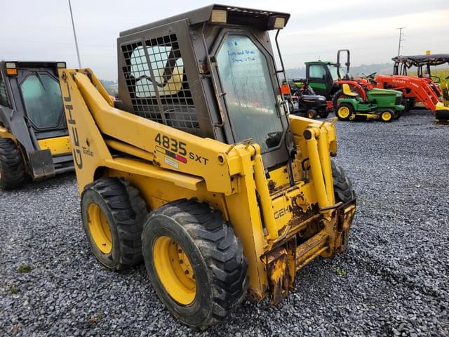 Image of Gehl 4835SXT equipment image 1