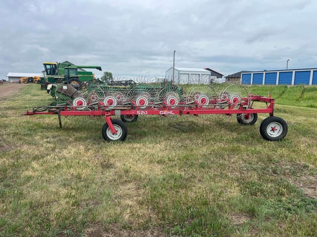 Image of Gehl WR520 equipment image 1