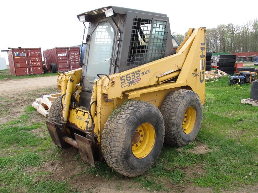 Main image Gehl 5635SXT