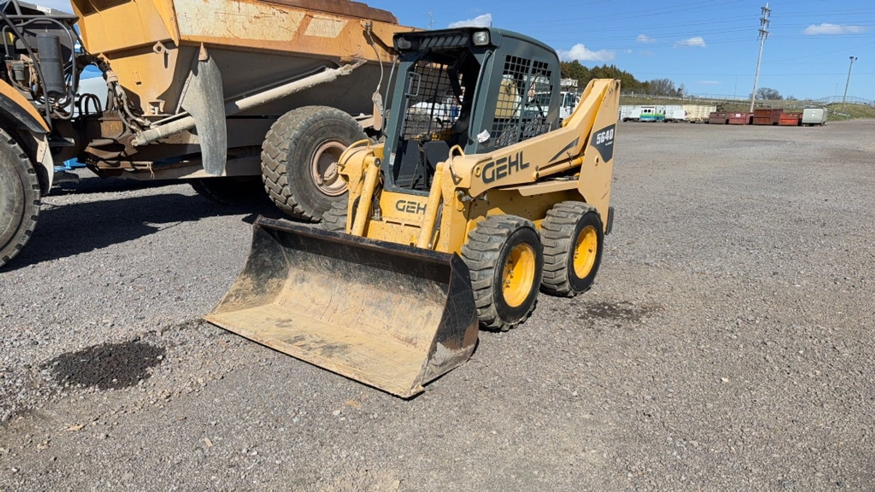 Gehl 5640 Equipment Image0