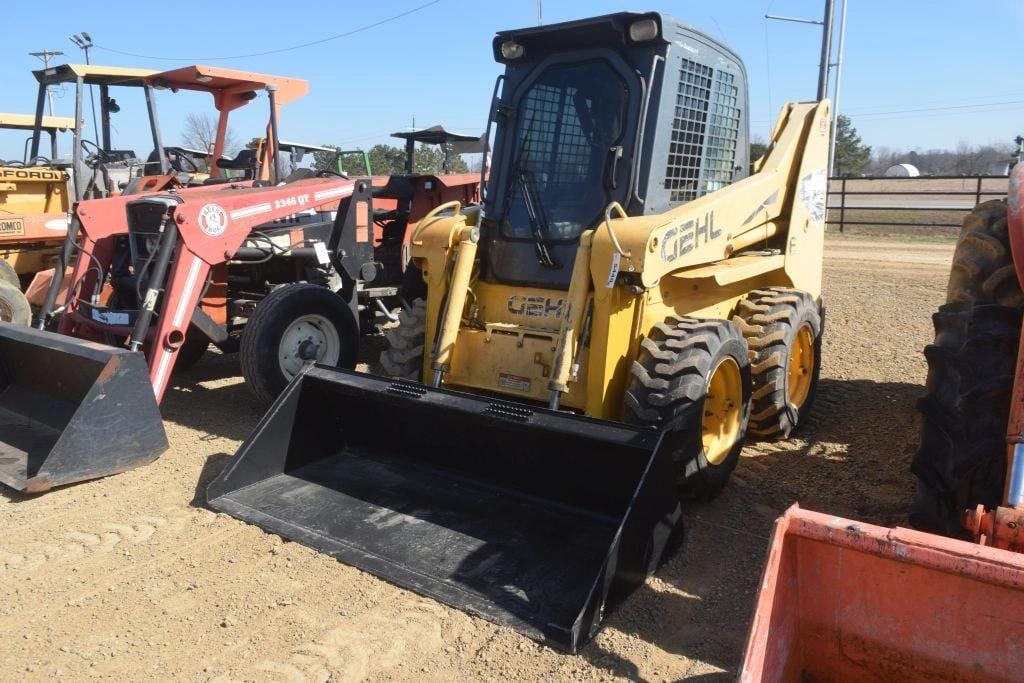 Gehl 5640 Equipment Image0