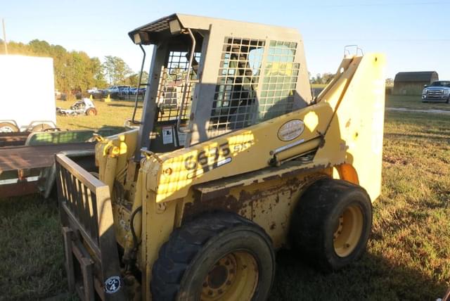 Image of Gehl 6635 equipment image 1