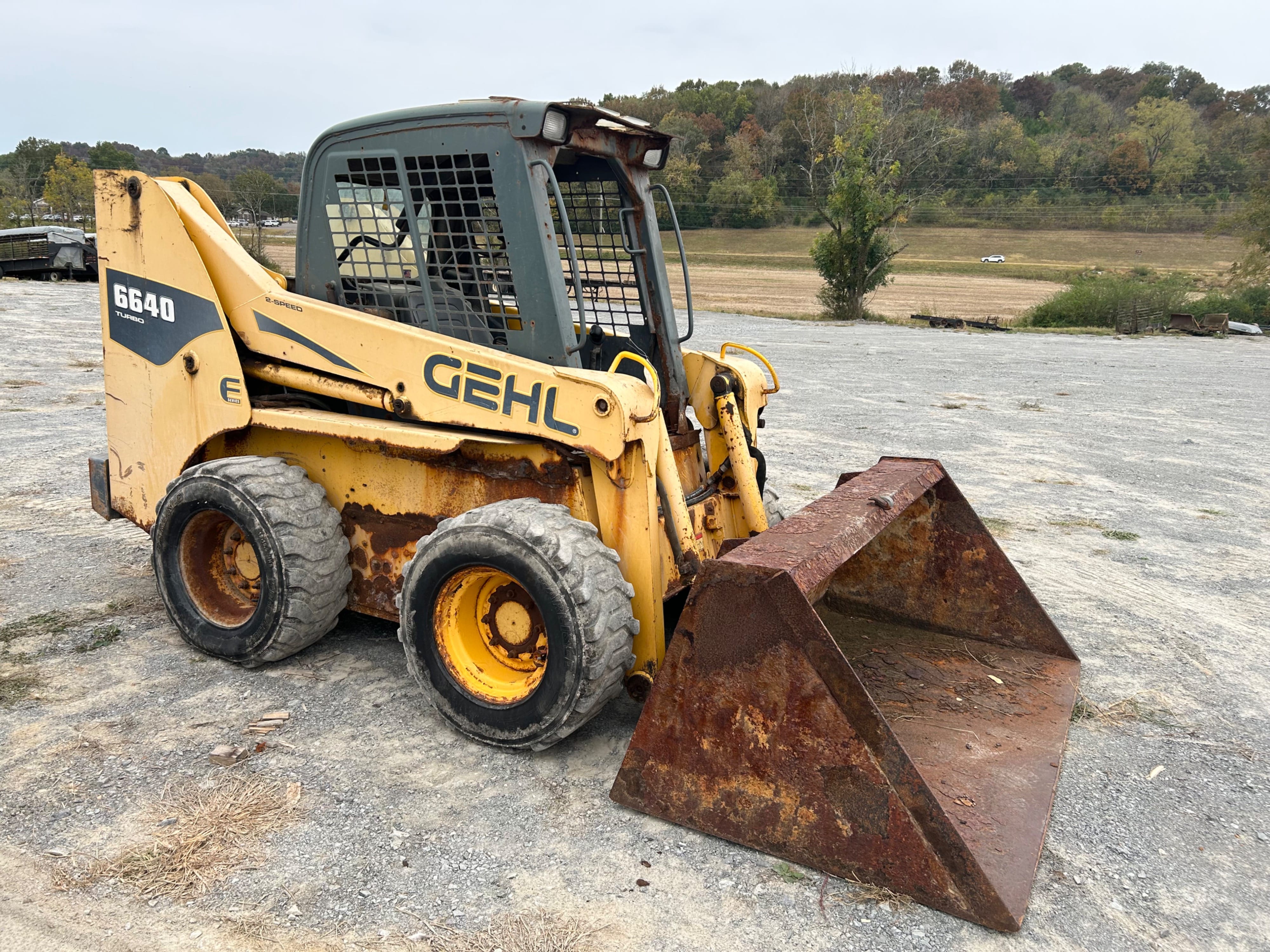 Main image Gehl 6640
