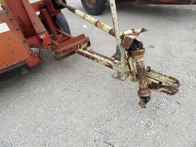 Image of Gehl 72 equipment image 1