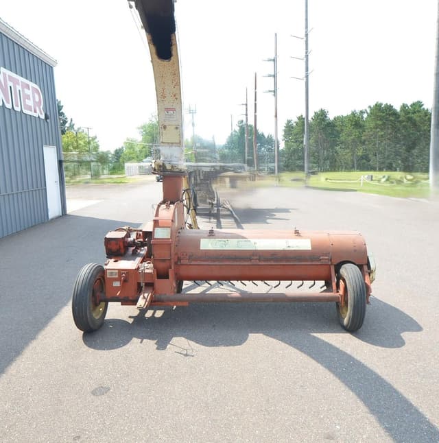Image of Gehl FC72C equipment image 3