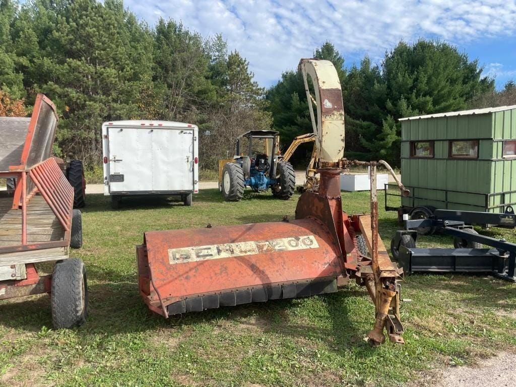 Gehl 7200 Equipment Image0