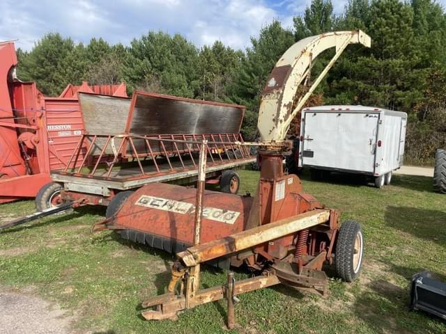 Image of Gehl 7200 equipment image 2