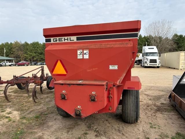 Image of Gehl 7285 equipment image 4