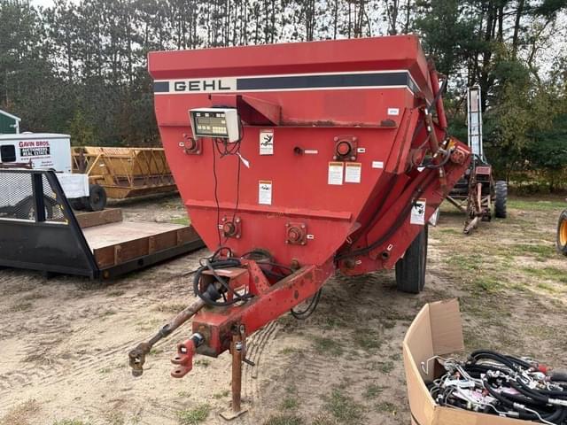 Image of Gehl 7285 equipment image 1