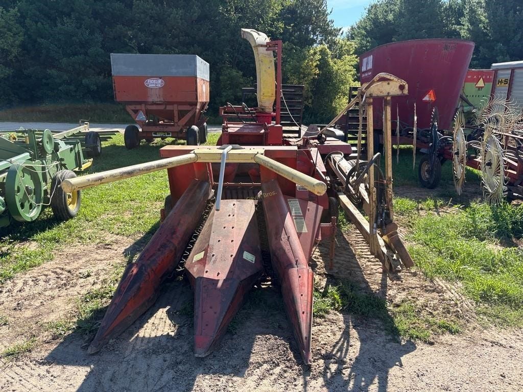 Gehl 750 Equipment Image0