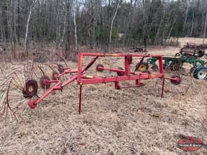 Gehl 308 Lot No. 160 Hay and Forage For Sale | Tractor Zoom