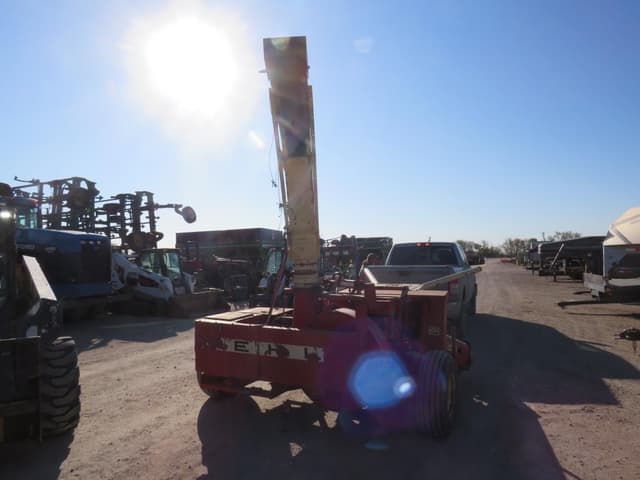 Image of Gehl 800 equipment image 4