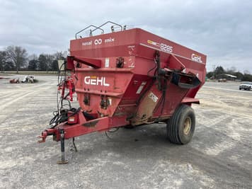 Main image Gehl 8285