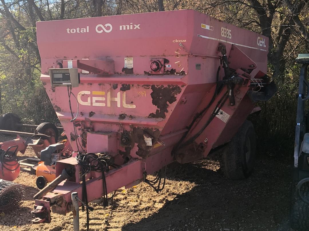 Image of Gehl 8335 Image 1