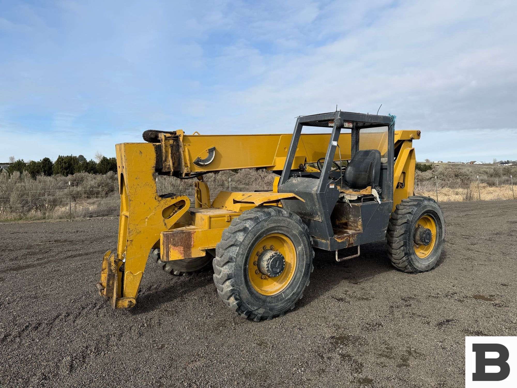 Gehl 883 Equipment Image0