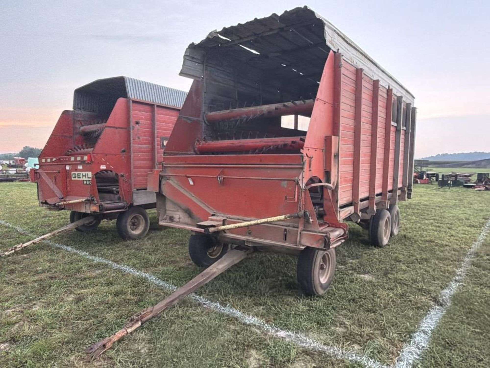 Gehl 910 Equipment Image0