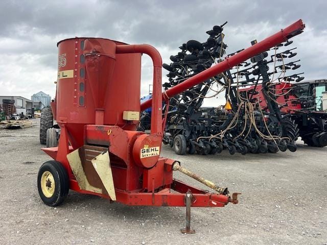 Gehl 95 Equipment Image0