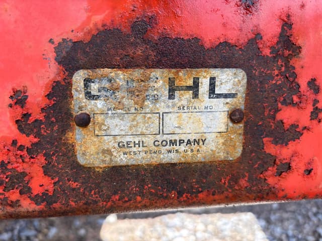 Image of Gehl 95 equipment image 1