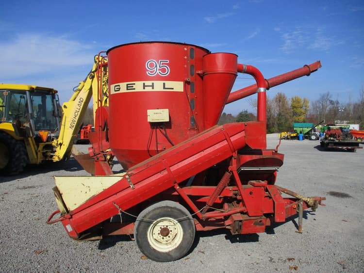 Gehl 95 Hay And Forage Grinders Mixers For Sale Tractor Zoom Gehl 95 Hay And Forage Grinders Mixers For Sale Tractor Zoom