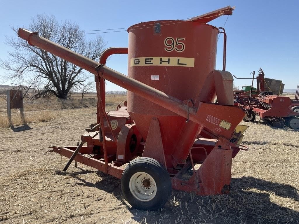 Gehl 95 Hay And Forage Grinders Mixers For Sale Tractor Zoom Gehl 95 Hay And Forage Grinders Mixers For Sale Tractor Zoom