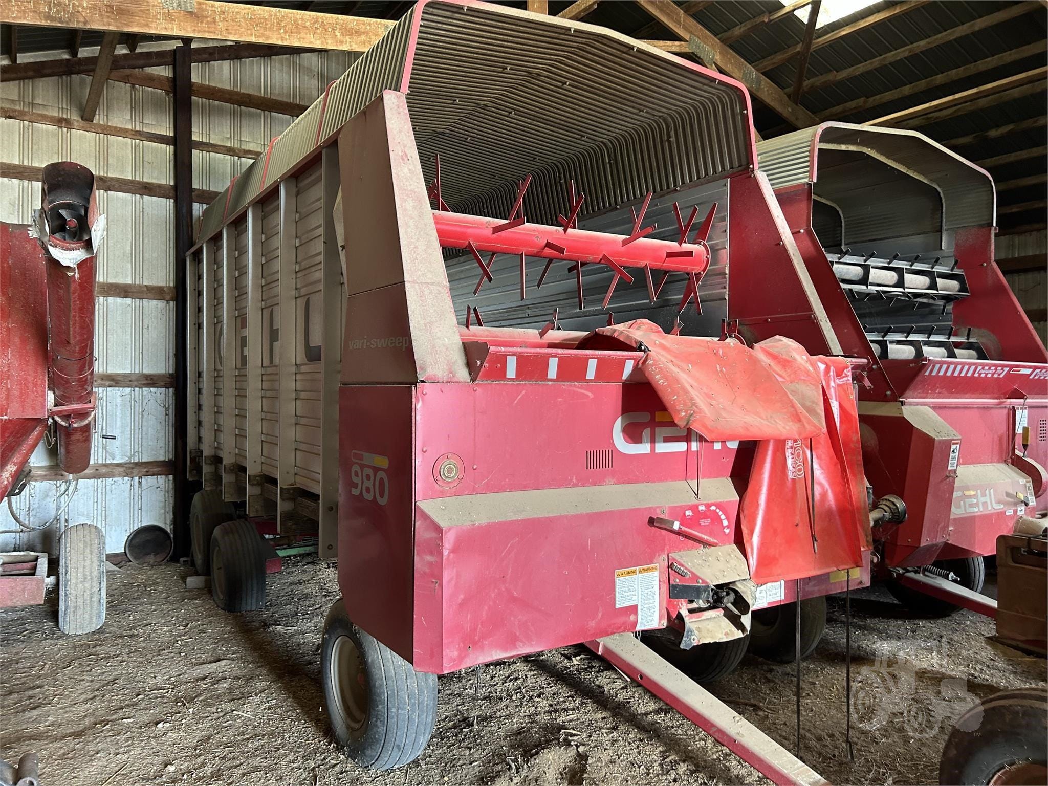 Gehl 980 Equipment Image0