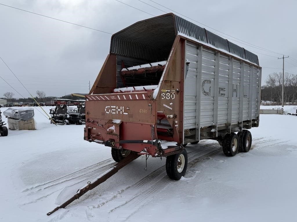 Image of Gehl 980 Primary image