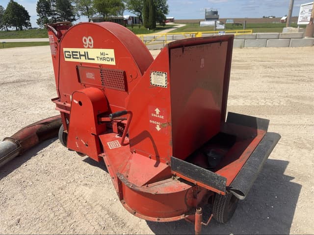 Image of Gehl 99 equipment image 1